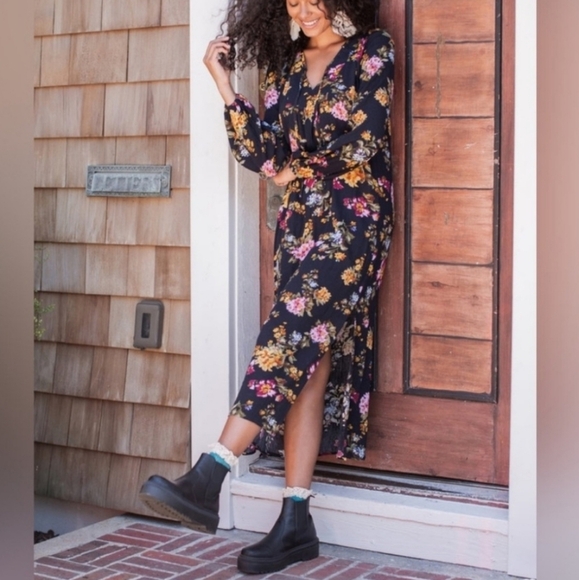 Natural Life Maxi Dress Rowan Side Slit Size XL  V-Neck Rayon Textured Boho - Picture 2 of 10